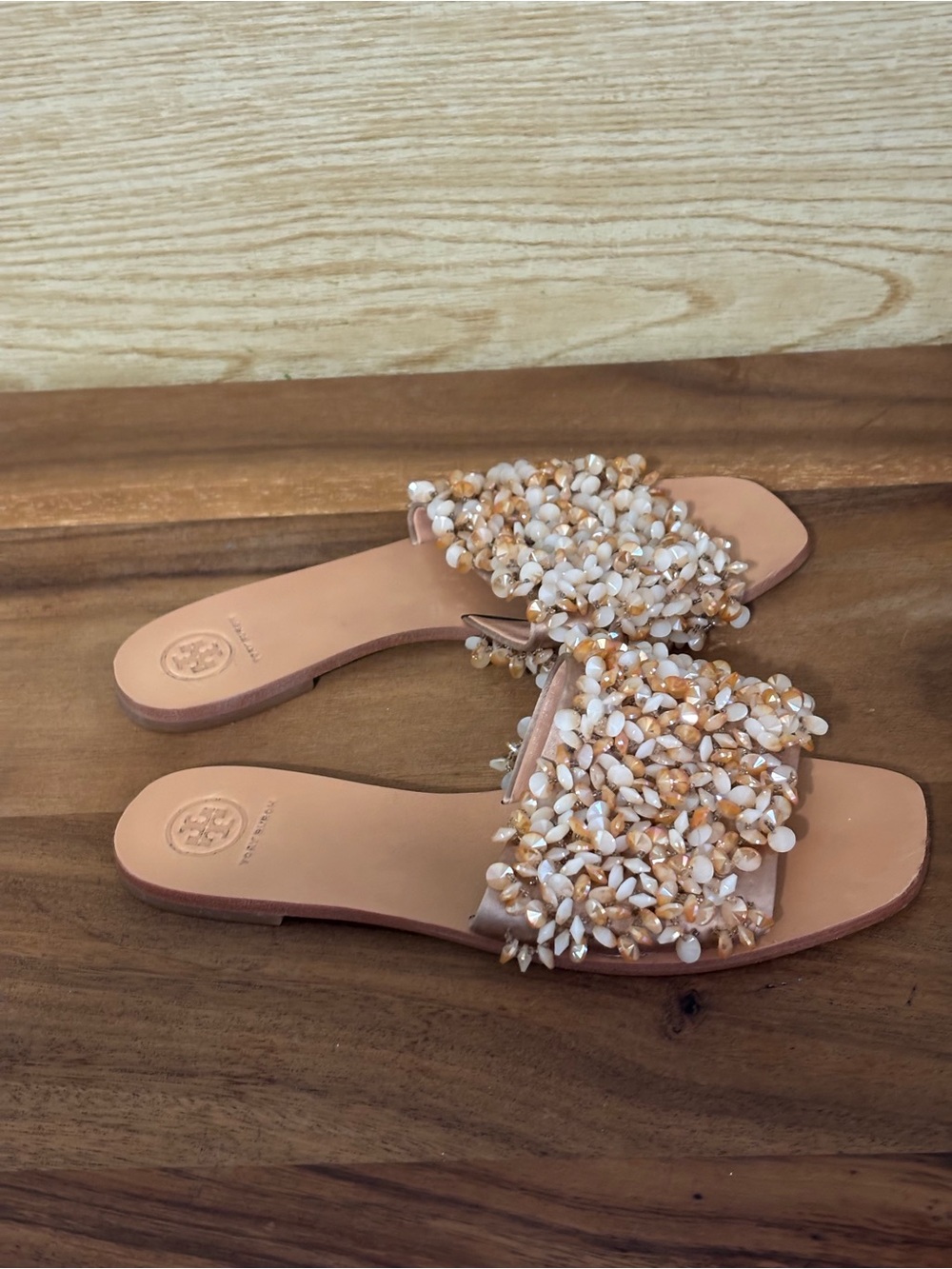 Tory Burch beaded sandals - Picture 3 of 8